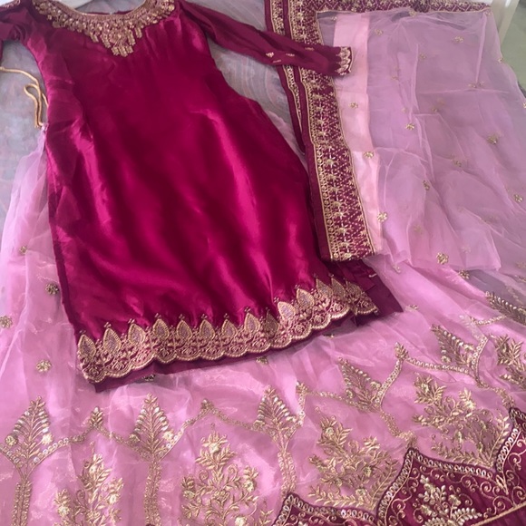 Purple Indian/Pakistani Dress. - Picture 8 of 8